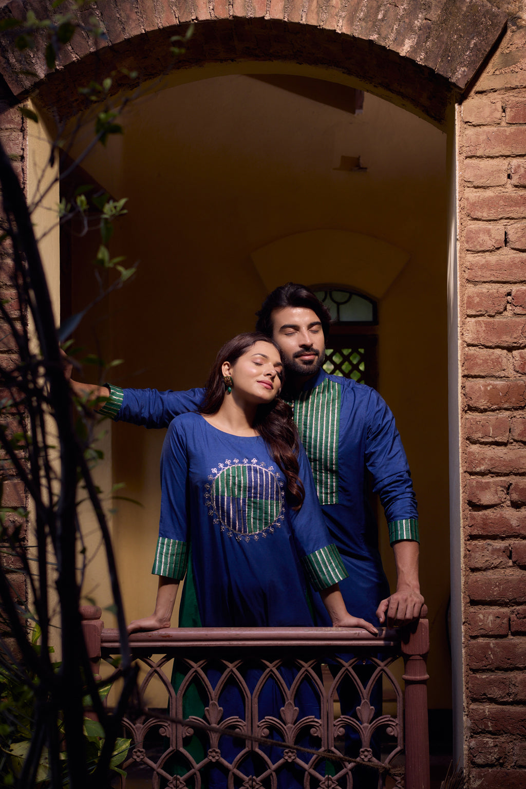 Azaan & Ayana - Silk Gold Striped & Potli Buttons Twin Set
