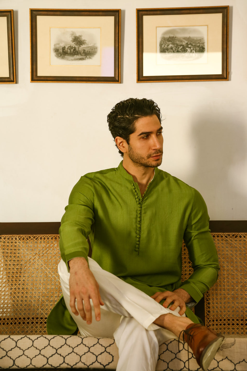 Men's Lustrous Green Kurta with Mandarin Collar