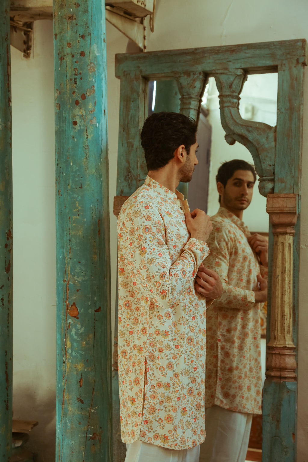 Men's Beige Printed Kurta with Mandarin Collar
