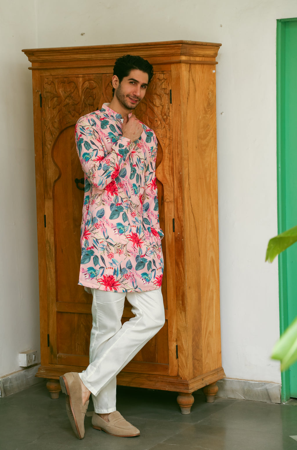 Men's Pink Printed Floral Kurta with Mandarin Collar