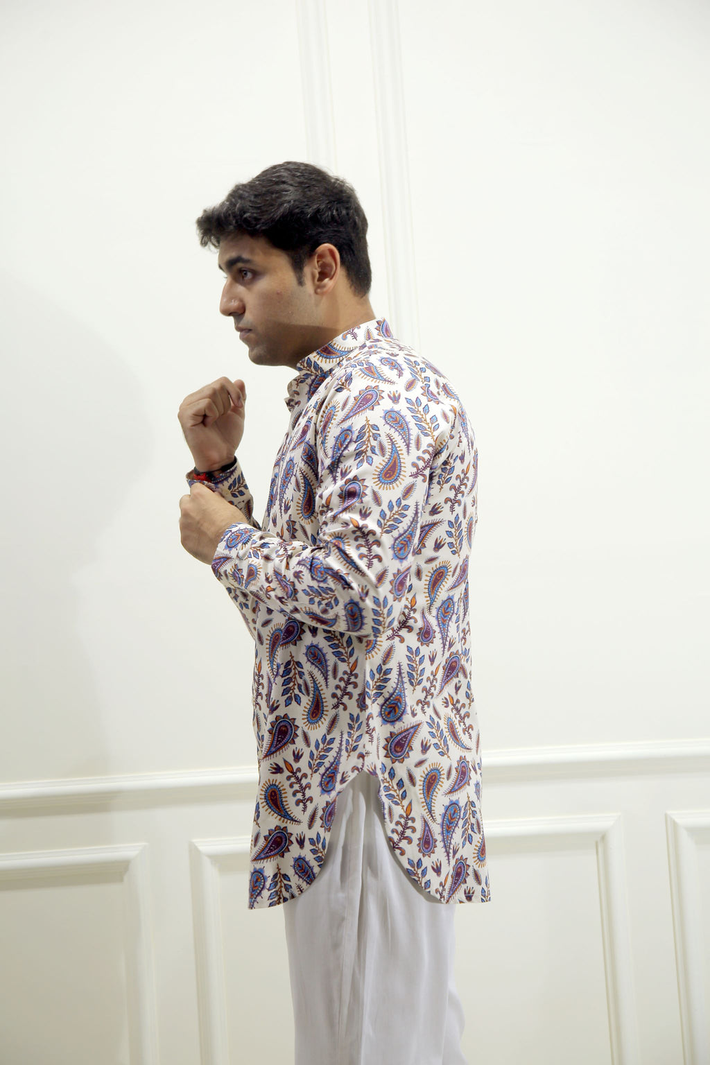 Crème Paisley Print Shirt Kurta
