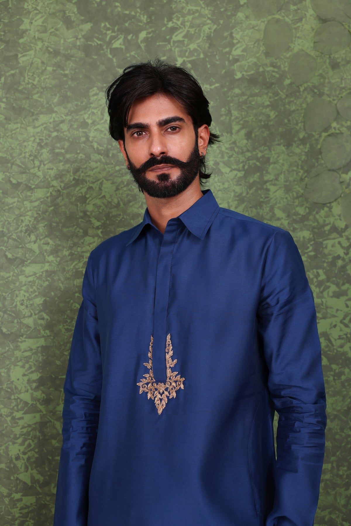 Parvaaz - Men's Embroiderd Royal Blue Kurta Salwar Set