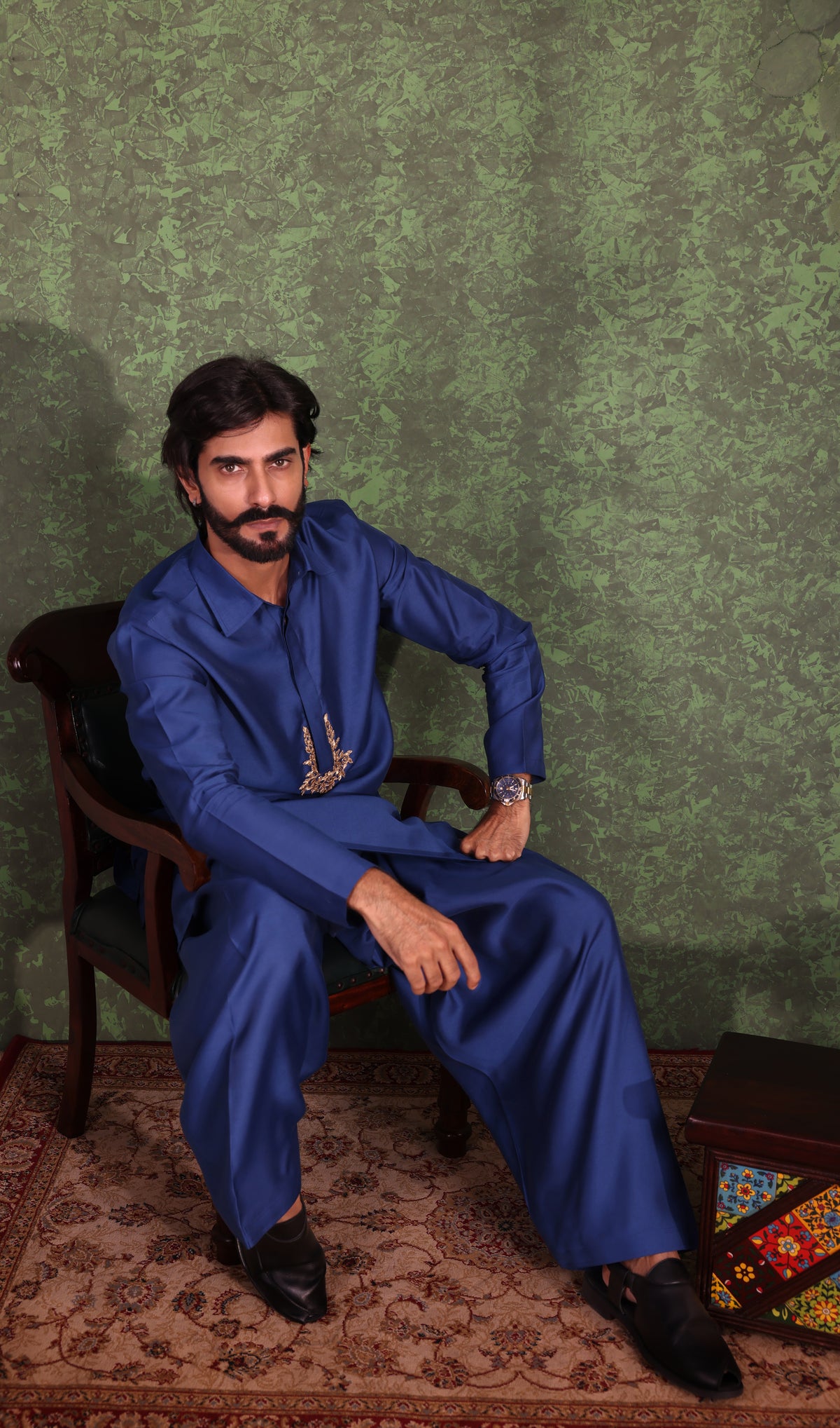 Parvaaz - Men's Embroiderd Royal Blue Kurta Salwar Set