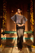 Mannat & Zoya - Vertical Stripes Collar Design Black Twin Set Twinning Statement