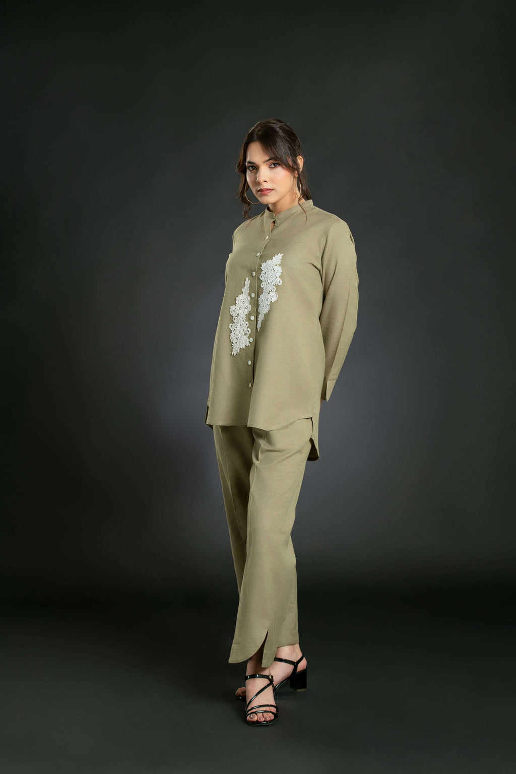 Women's Short Coord Set With Front Motifs Short Co-Ord Set