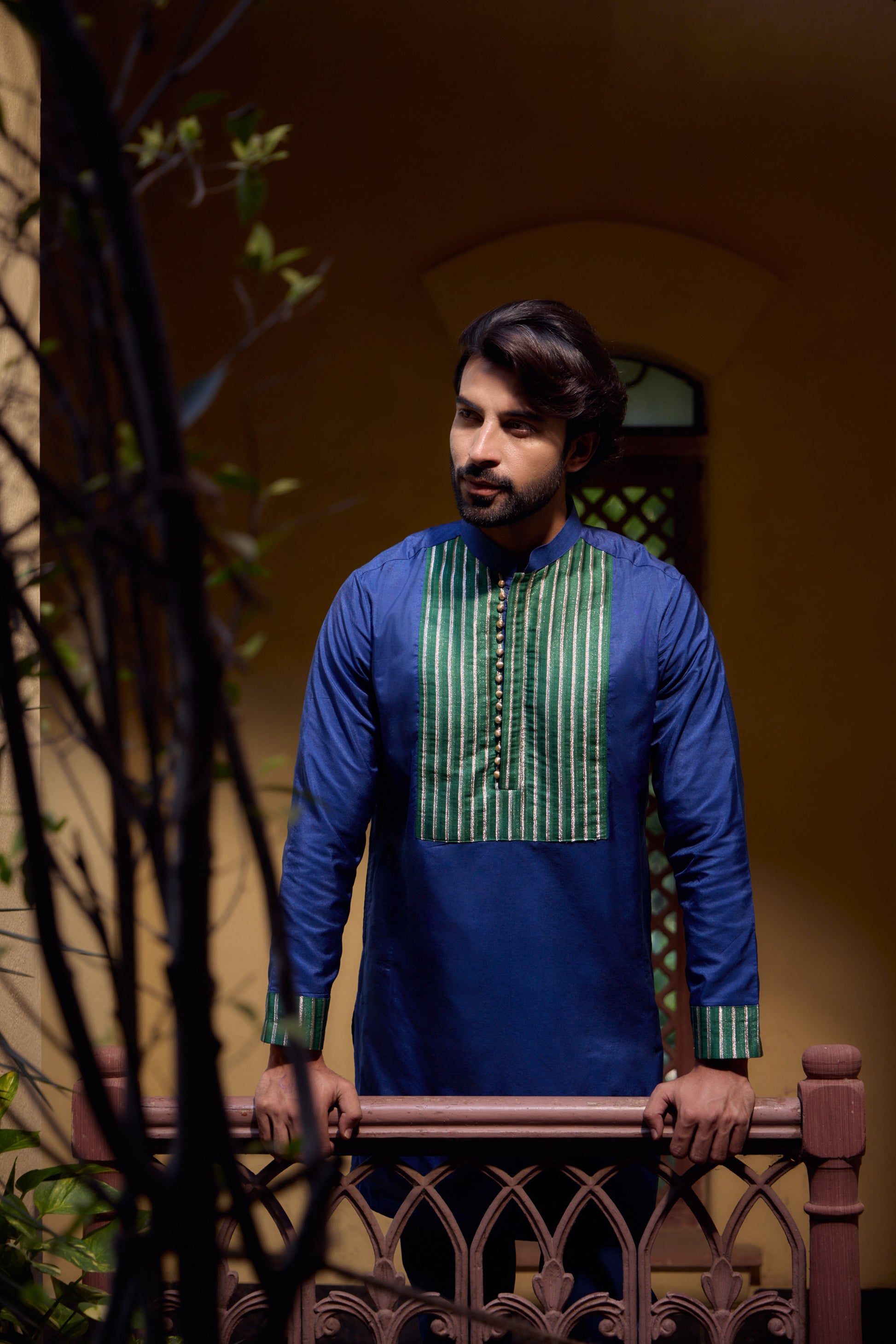 Buy men blue kurta 