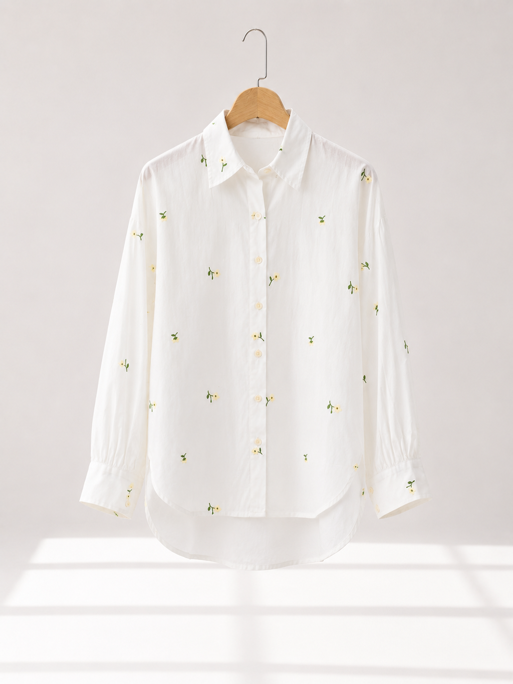 Thread Bloom Shirt - White