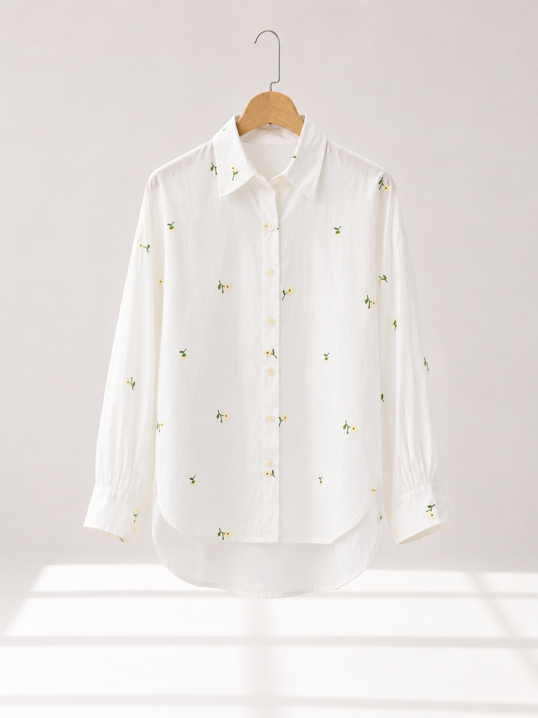 Thread Bloom Shirt - White