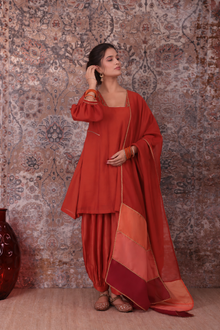 Hina - Women's Rust Orange Short Kurta Set