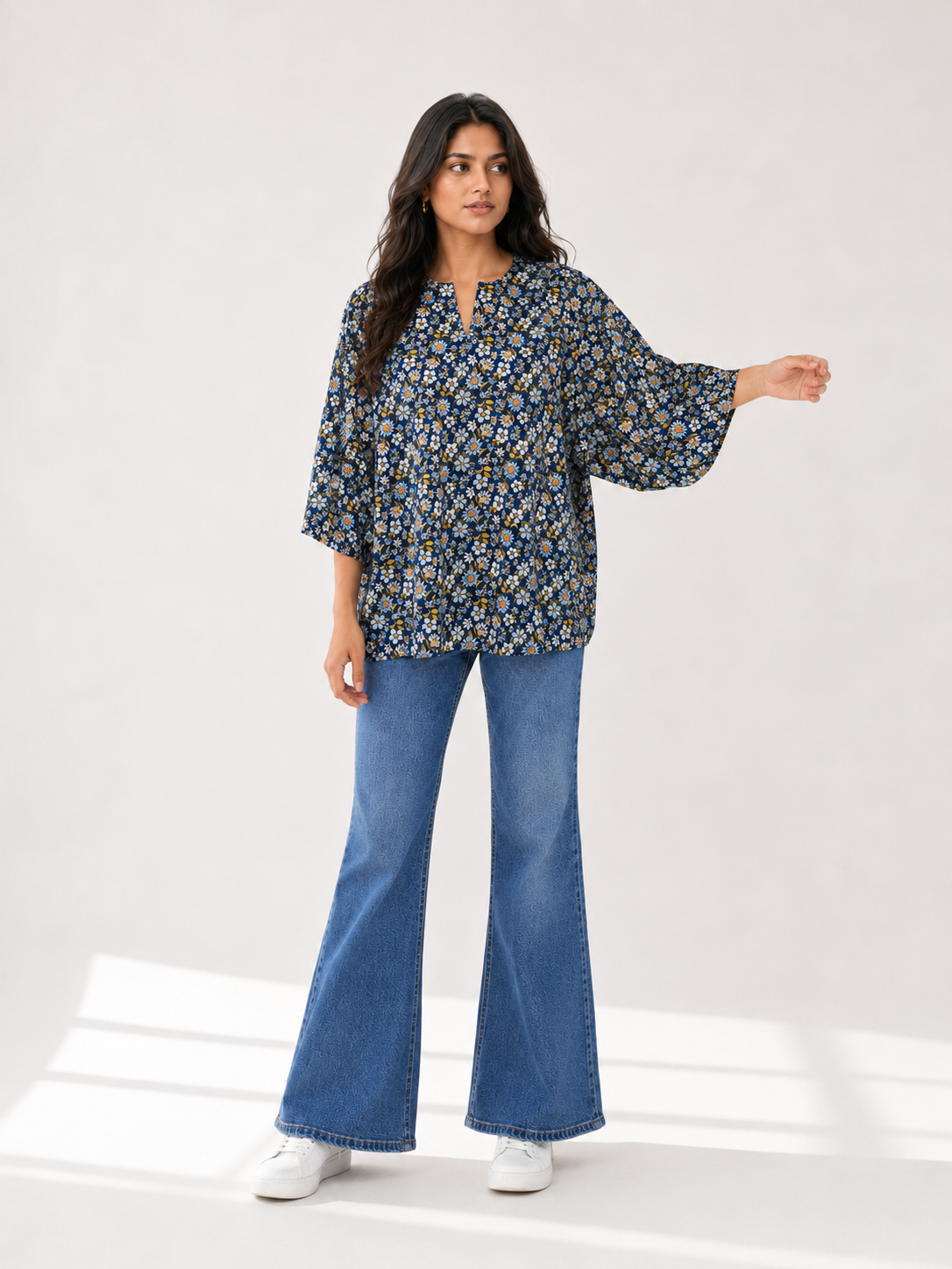 Wing Top - White Daisy