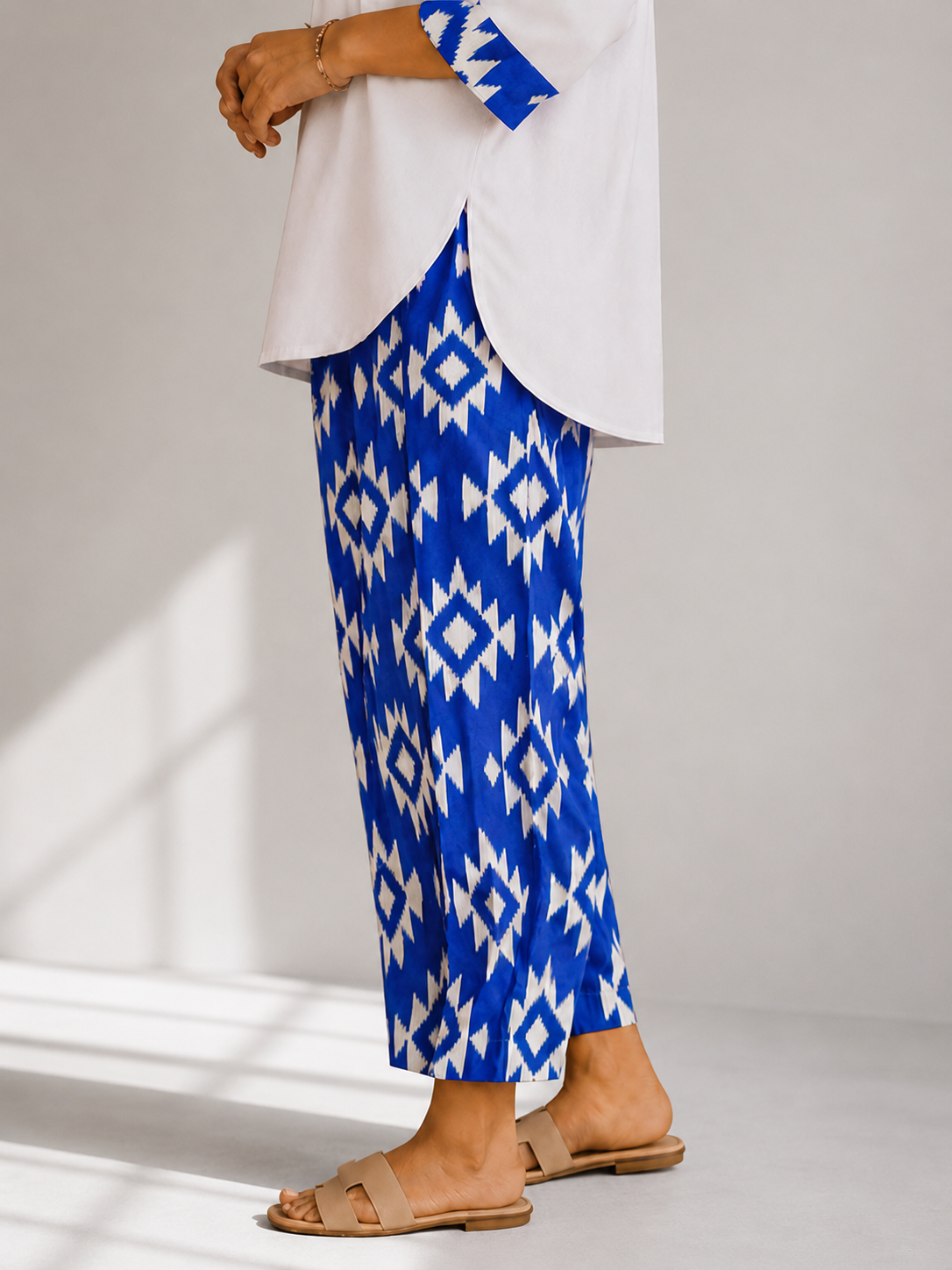 Curved Hem Relaxed Kurta with Printed Salwar - White