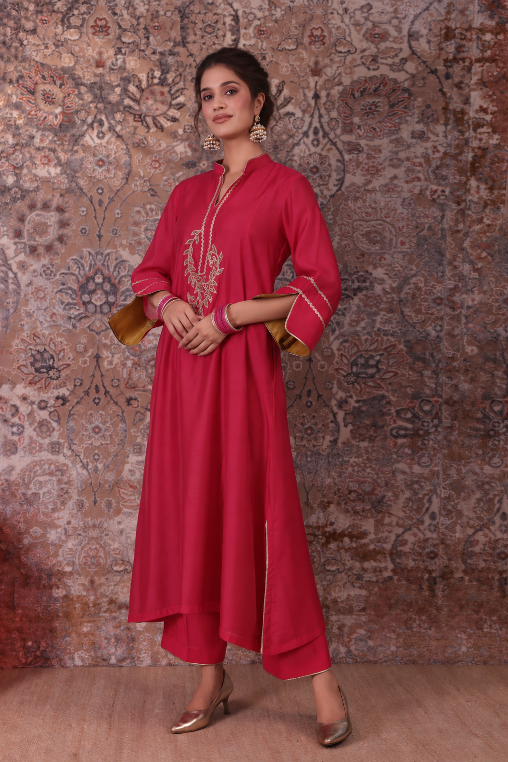 Saira - Women's Rani Pink Hand Embroidered Kurta Set