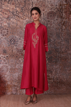 Saira - Women's Rani Pink Hand Embroidered Kurta Set
