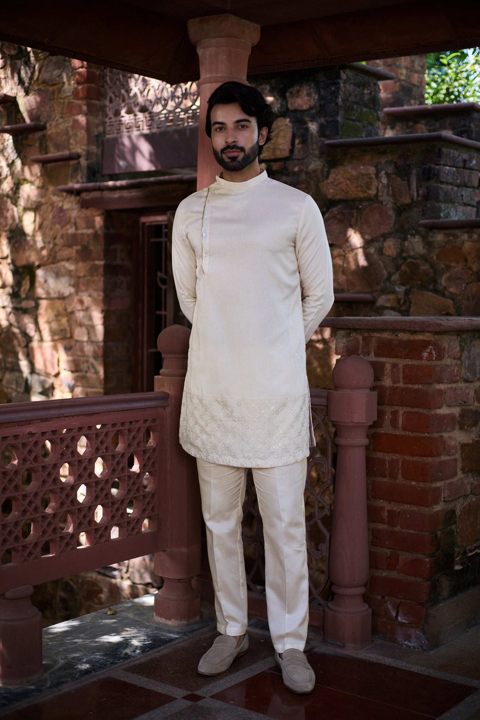 Faiz & Fiza - Band Collar & One-Sided Men Women Twin Set Twinning Statement