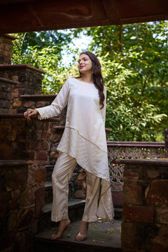 Fiza - Geometric One-Sided Flowy Festive Women Co-ords Set