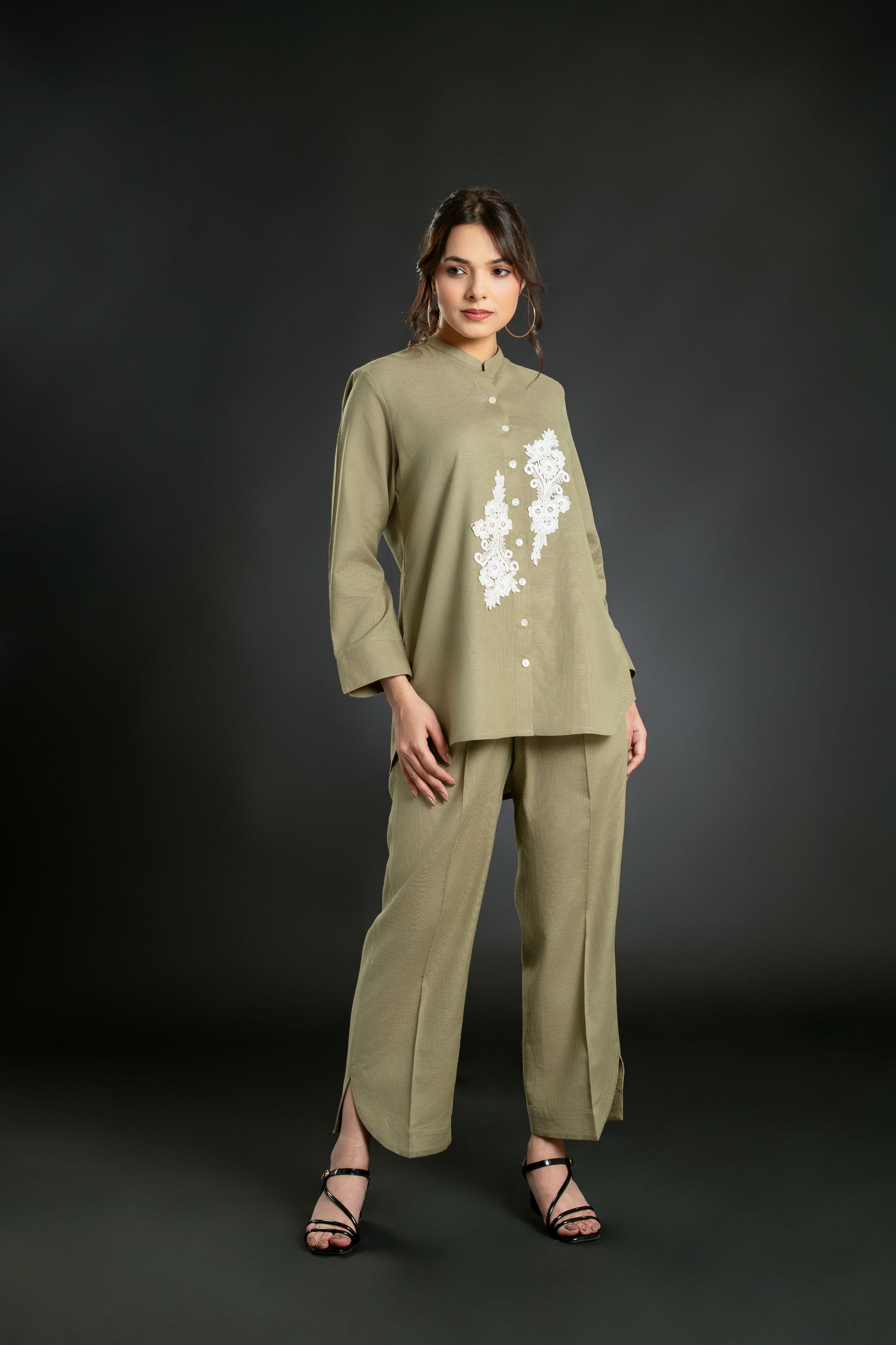 Front Motifs co-ord