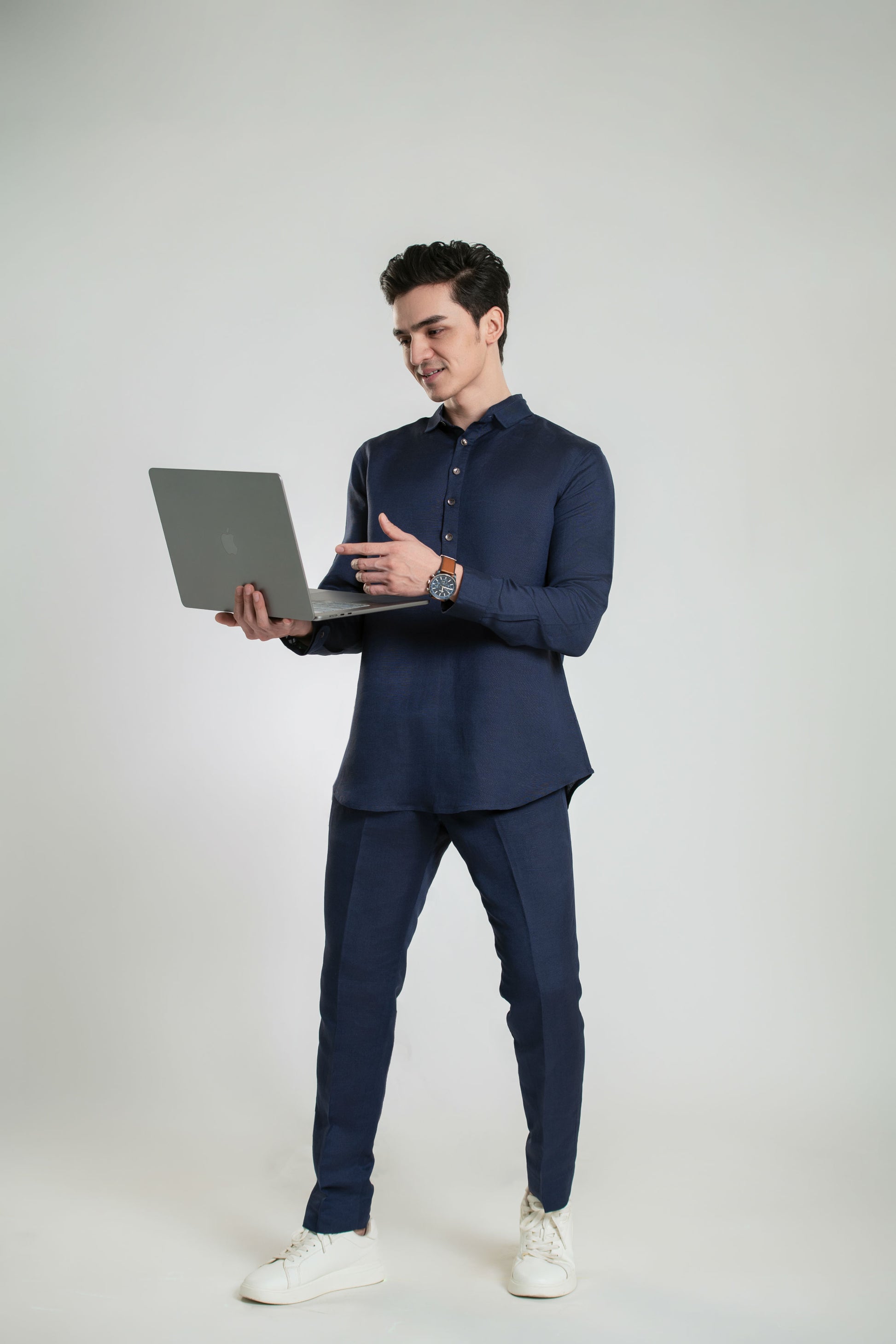 Full sleeves Men's Shirt