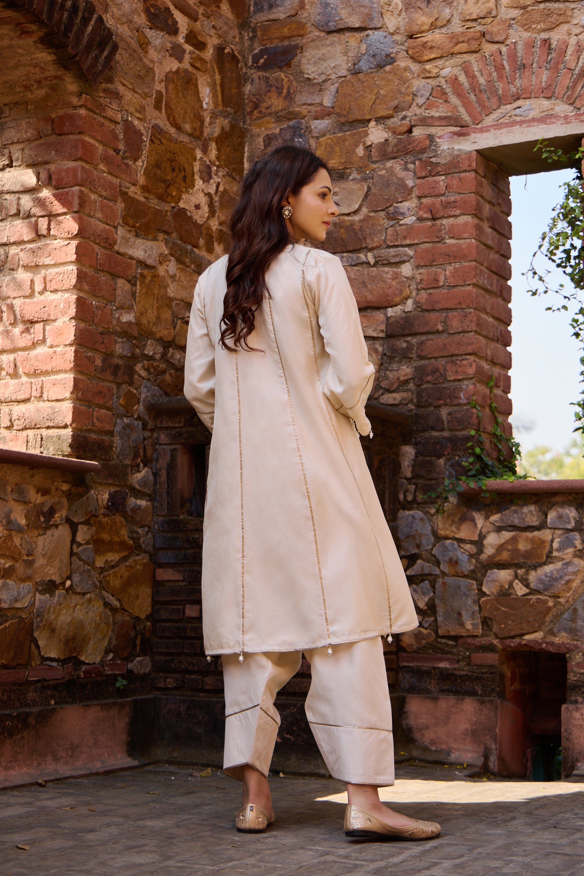 Gold tusser silk Kurta set