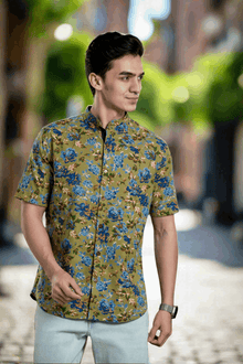 Floral Print Short Sleeve Shirt