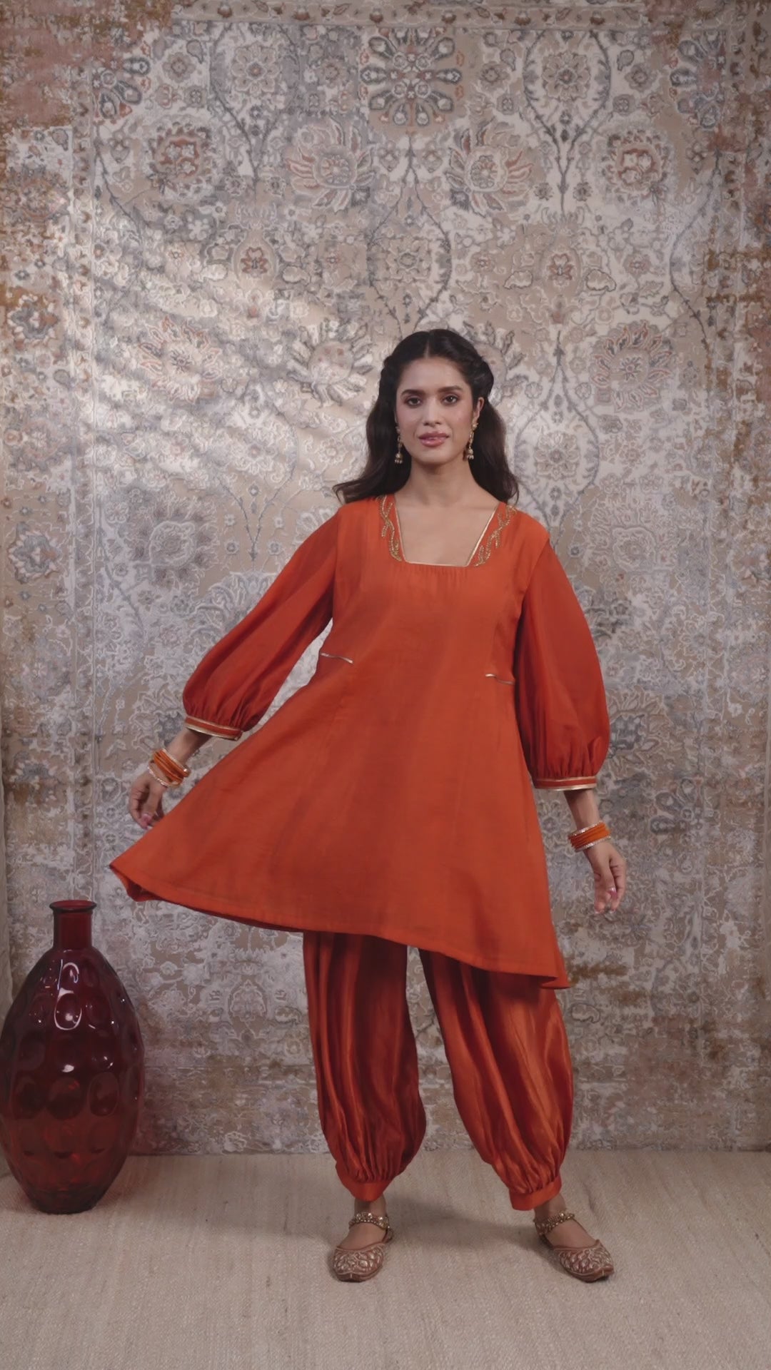 Hina - Women's Rust Orange Short Kurta Set