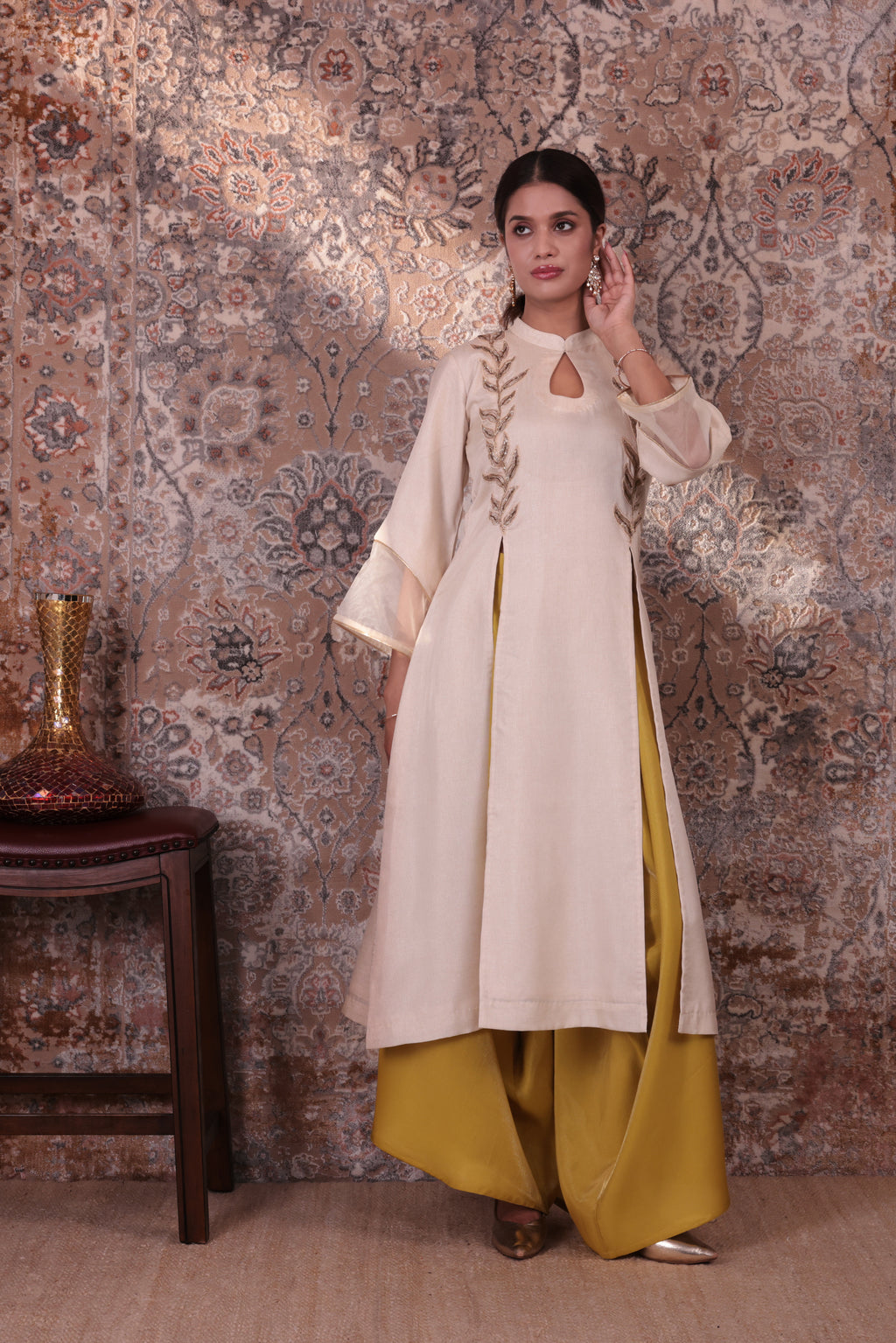 Aabroo - Women's Beige & Lime Green Long Kurta Set