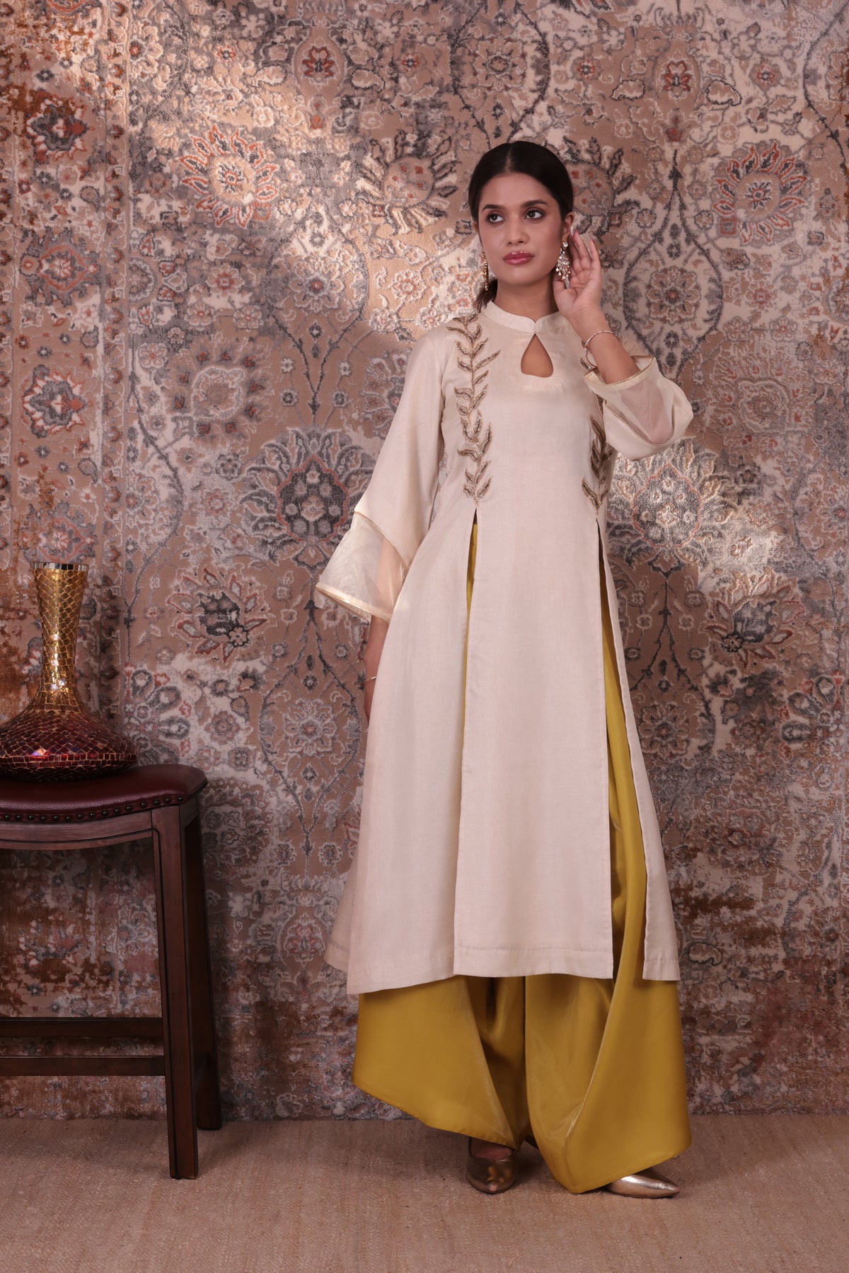 Aabroo - Women's Beige & Lime Green Long Kurta Set