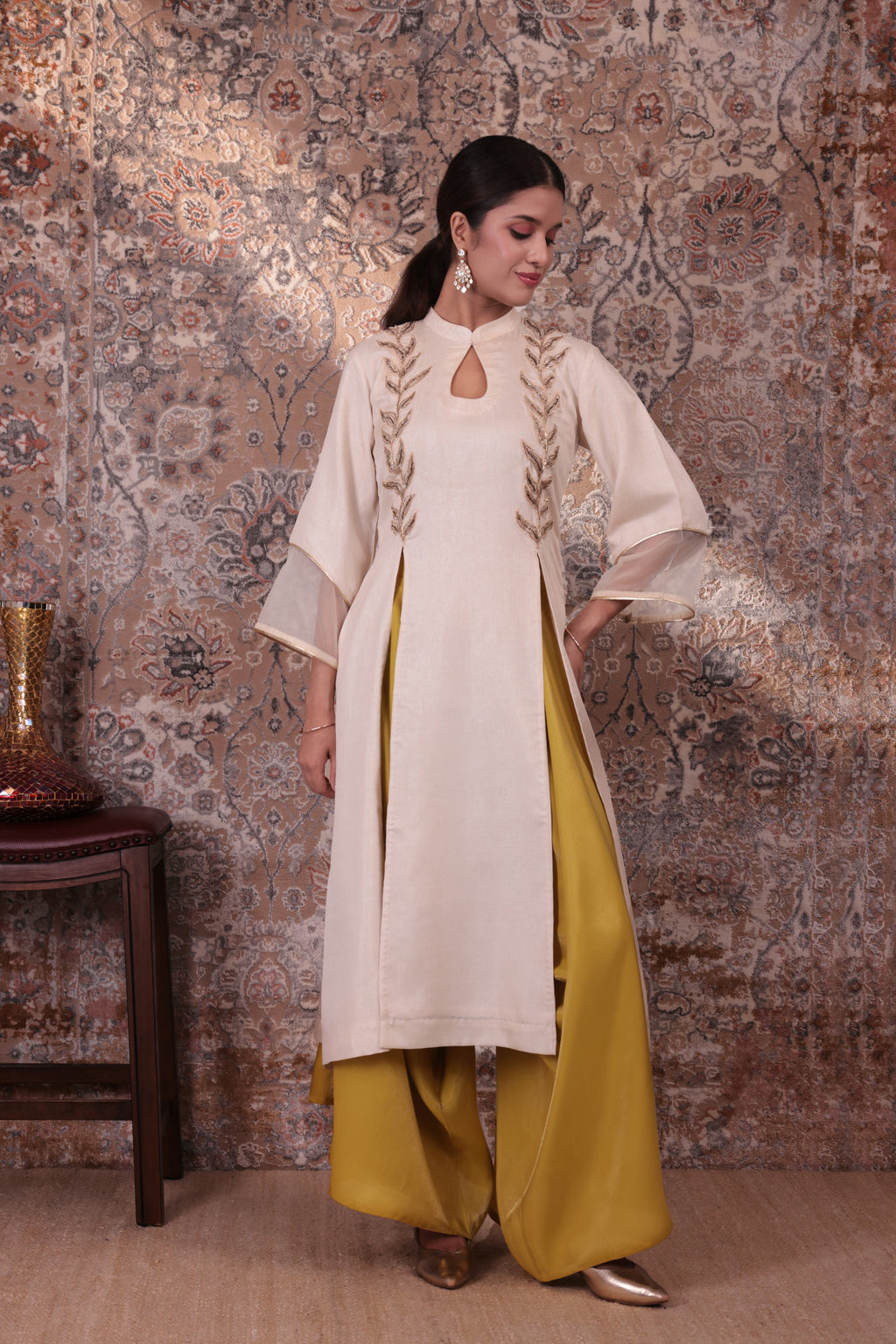 Aabroo - Women's Beige & Lime Green Long Kurta Set