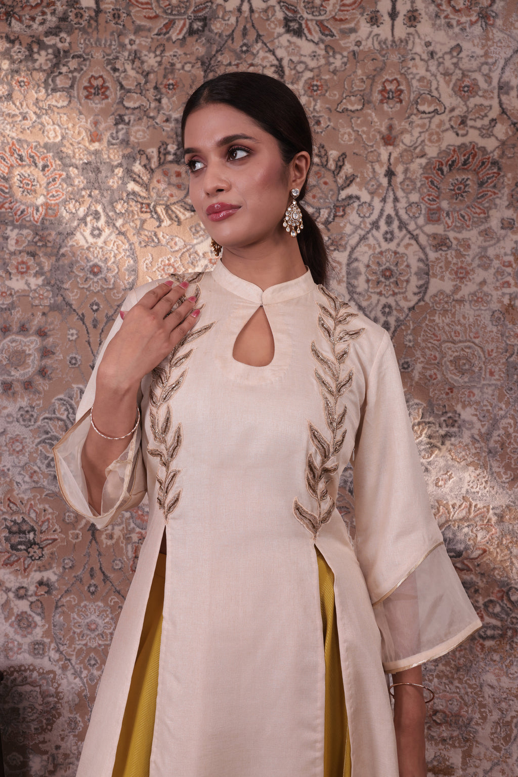 Aabroo - Women's Beige & Lime Green Long Kurta Set