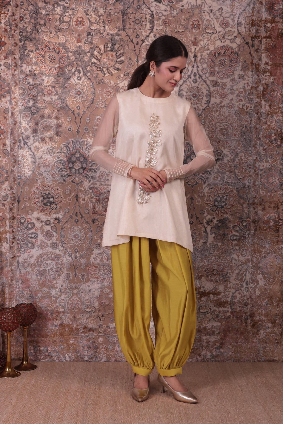 Rida - Women's Beige & Lime Green Short Kurta Set