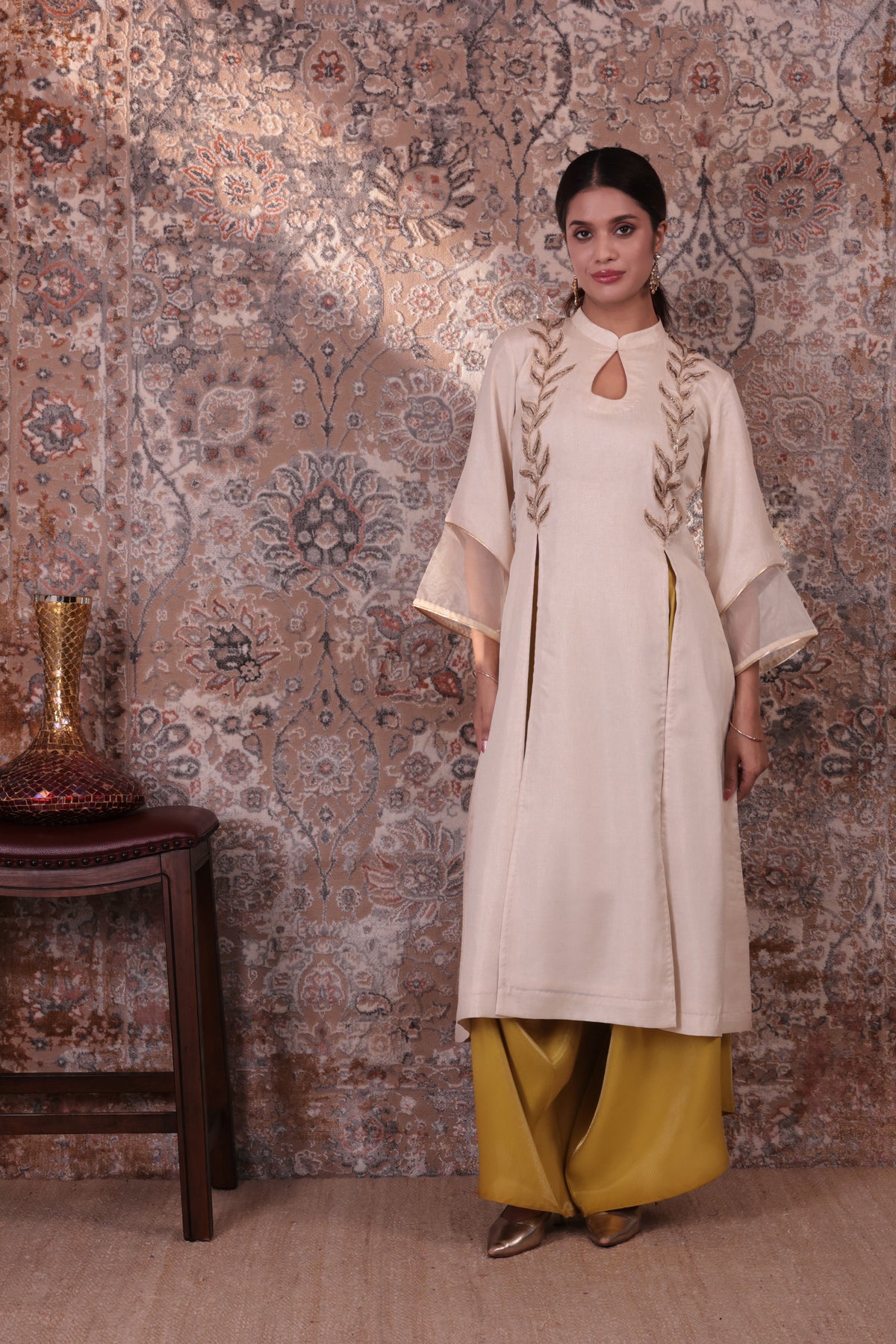 Aabroo - Women's Beige & Lime Green Long Kurta Set
